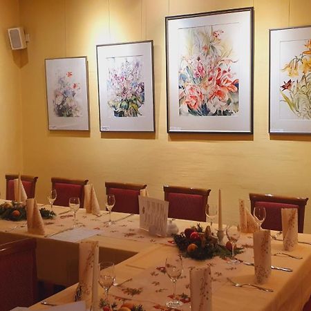 Galeriecafe Und Pension Ambiente Zittau Bagian luar foto